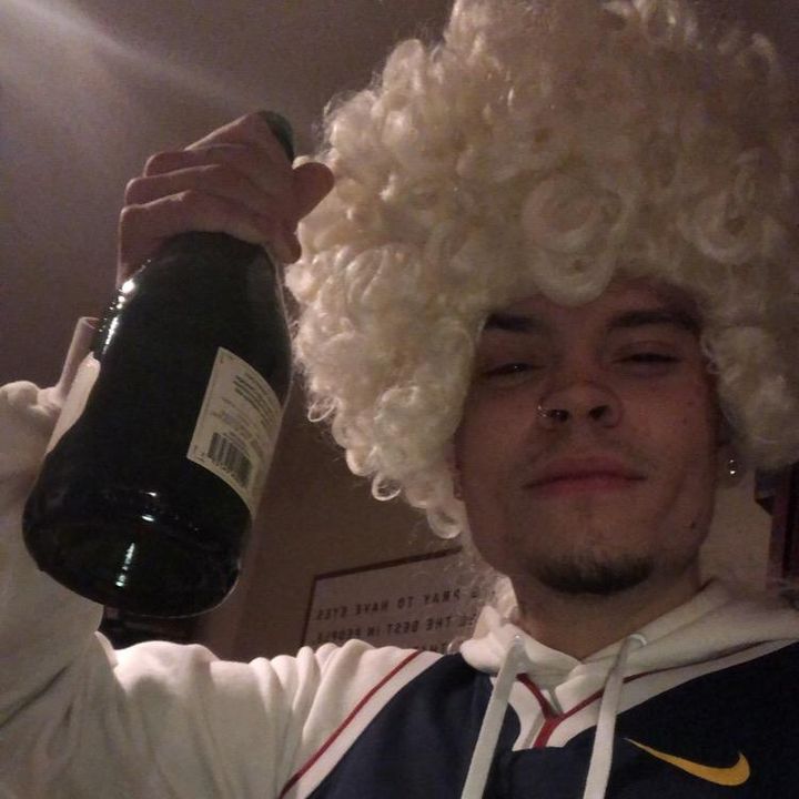 Profile Picture of Cousin Simon 1982™️ (@cousin_simon) on Tiktok