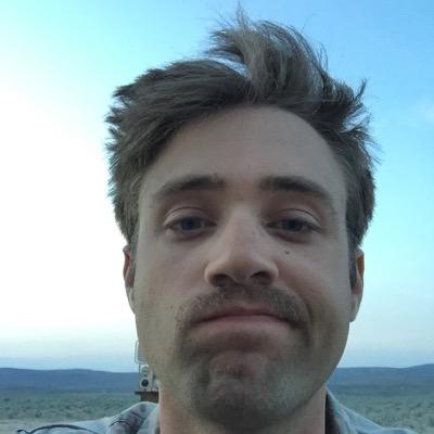 Profile Picture of Alex Weatherly (@xanderbadger) on Twitter