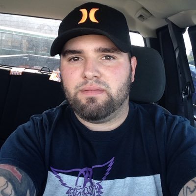 Profile Picture of Mark Vail (@Vail3Mark) on Twitter