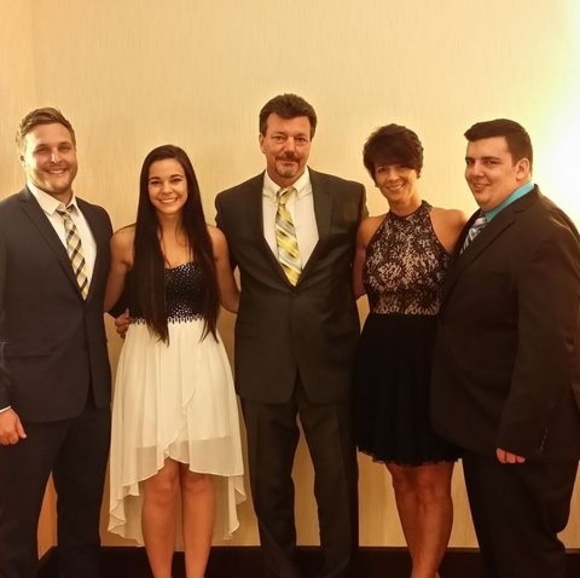 Profile Picture of Nancy Syer alley (@nancysyeralley) on Poshmark