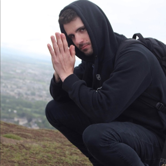 Profile Picture of Joseph Mallozzi (@josephmallozzi) on Poshmark