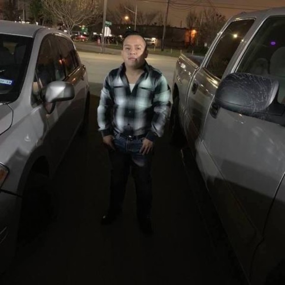 Profile Picture of Ediberto Cosigua (@edibertocosigua) on Poshmark