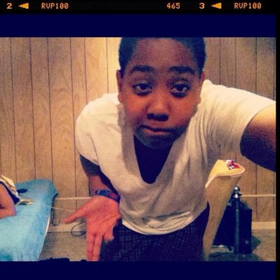 Profile Picture of Eli Bernard (@ROSE_LBP) on Twitter
