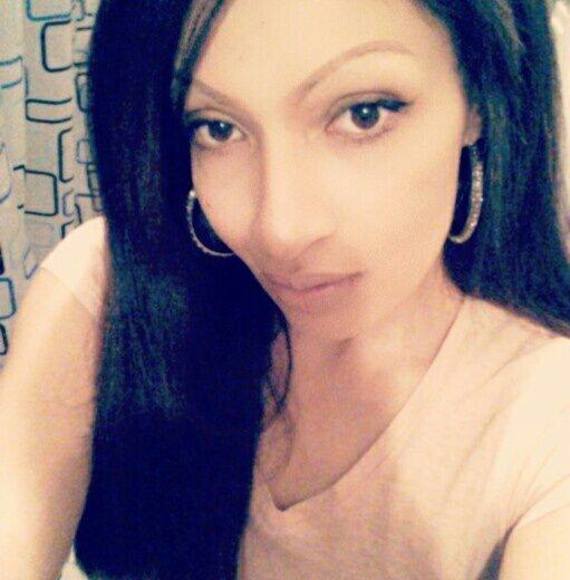 Profile Picture of Lisa Mah (@lisacharde) on Poshmark