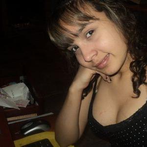 Profile Picture of Veronica Santa Cruz (@veronic91644349) on Twitter