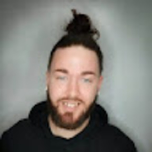 Profile Picture of Curtis Brooks (@curtisjbrooks90) on Poshmark