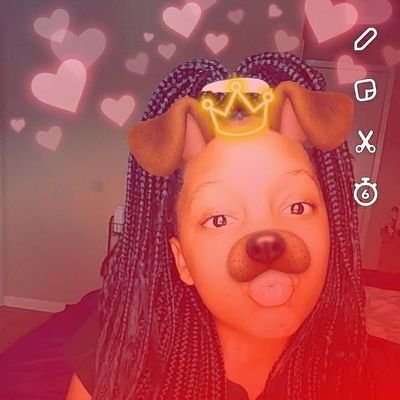 Profile Picture of Tori Palmer 😋 (@curly_queenz) on Twitter