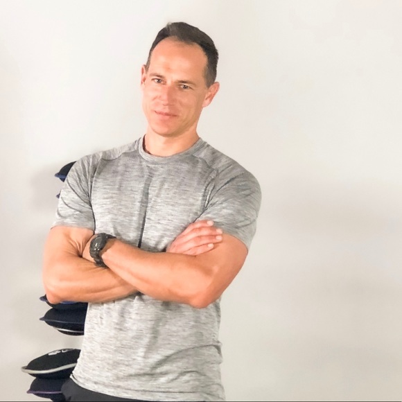 Profile Picture of Jeremy Shore (@shorefitness) on Poshmark