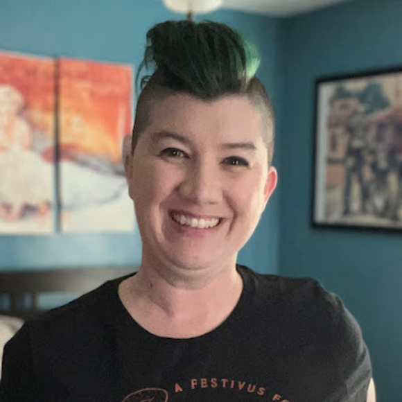 Profile Picture of Jessica Quenga (@jmbquenga) on Poshmark