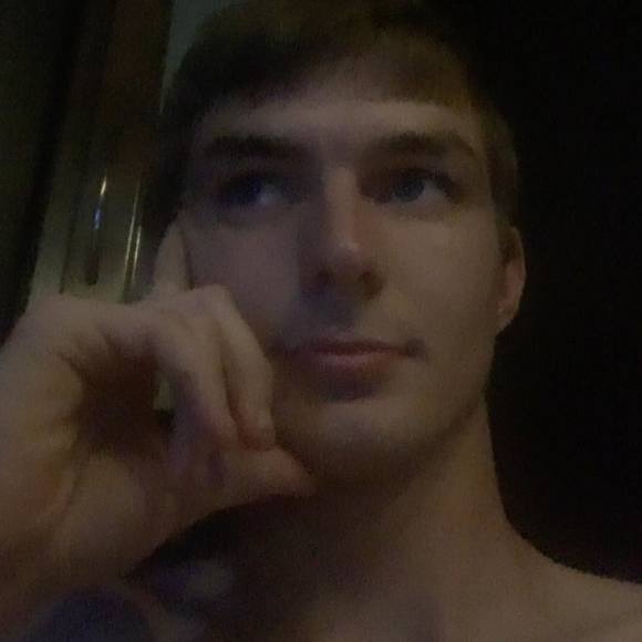 Profile Picture of Dylan Scoggins (@dillpickle77) on Poshmark