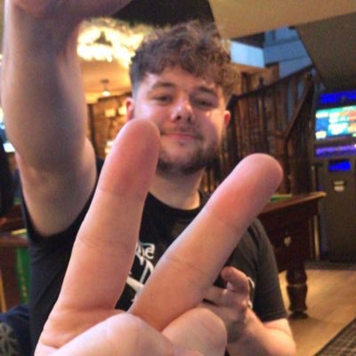 Profile Picture of Michael (@michaelirvine14) on Twitter