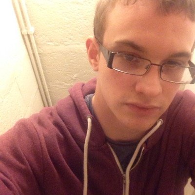 Profile Picture of Robert (@robertcharnock1) on Twitter