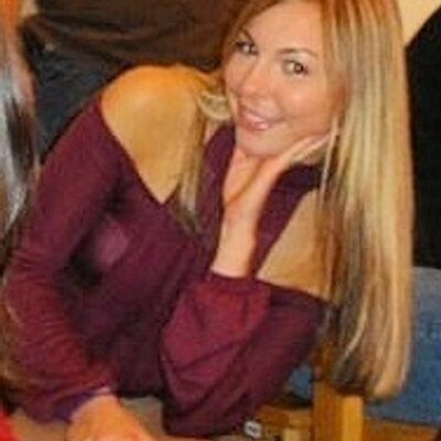 Profile Picture of Stephanie Schaefer (@StephInTheCity7) on Twitter
