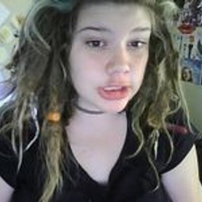 Profile Picture of Shawna Huff (@ShawnaHuff5) on Twitter