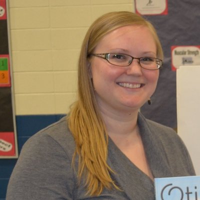 Profile Picture of Blaire Ranucci (@BlondieReader) on Twitter