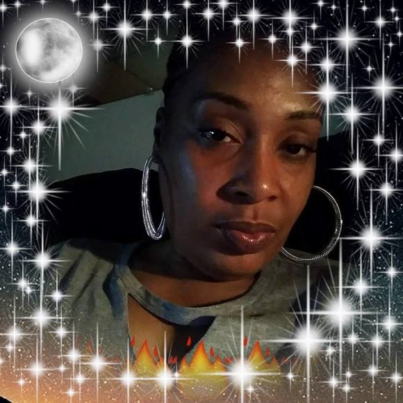 Profile Picture of Latorianotsoinnocentbailey Bailey (@latoriabailey) on Poshmark