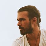 Profile Picture of reubenandthedark (@reubenandthedark) on Instagram