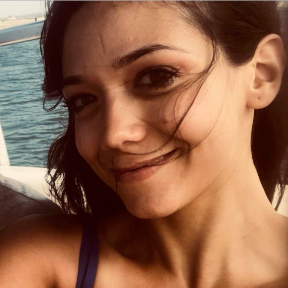 Profile Picture of Andrea Solow (@andreamichelles) on Poshmark