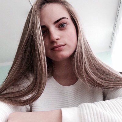 Profile Picture of юся 🍒 (@Sergeeva_Ju) on Twitter