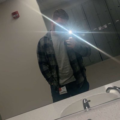 Profile Picture of Nick Price (@that_ginger40) on Twitter