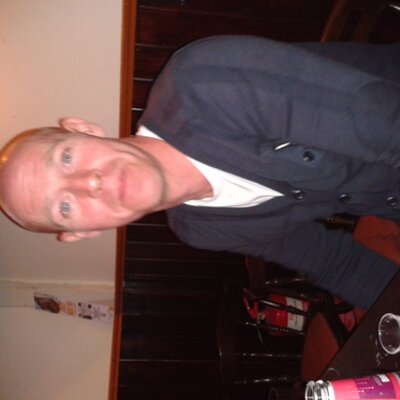 Profile Picture of Geoff Cairns (@half_a_hip) on Twitter