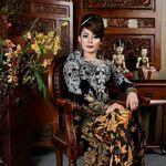 Profile Picture of TAROT JOGJA - JENG BELLA 🔮 (@christina_jengbella) on Instagram