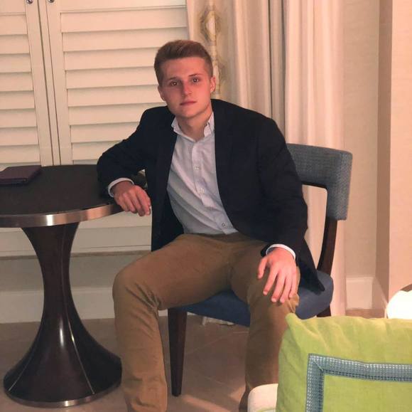 Profile Picture of Zach Mclaughlin (@zachm0707) on Poshmark