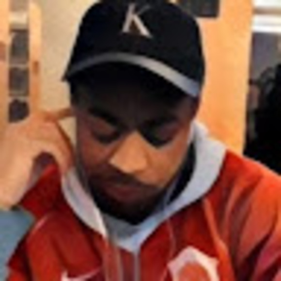 Profile Picture of Jason Webster (@thejasonwebster) on Poshmark