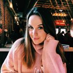 Profile Picture of Lauren Dinnebeil (@laurendinnebeil) on Instagram