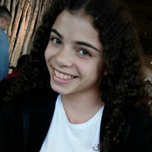 Profile Picture of Arianna Behboudi (@ariannayay) on Poshmark