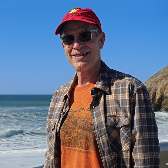 Profile Picture of Stephen Imbler (@finestructure) on Poshmark