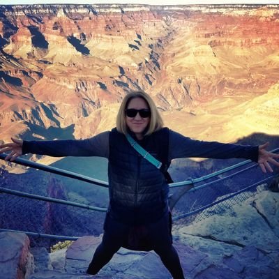 Profile Picture of Heidi Lear (@Freshass) on Twitter