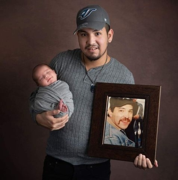 Profile Picture of Robert Partaker (@m1n1m3) on Poshmark