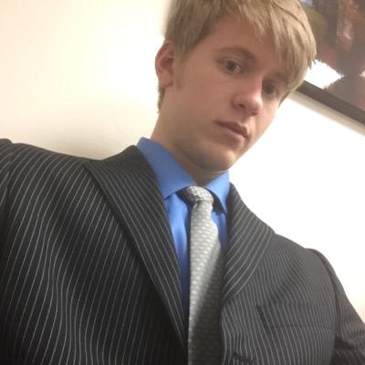 Profile Picture of John Hargett (@TrayPirates) on Twitter