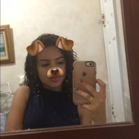 Profile Picture of Alice Franco (@alicefranco) on Poshmark