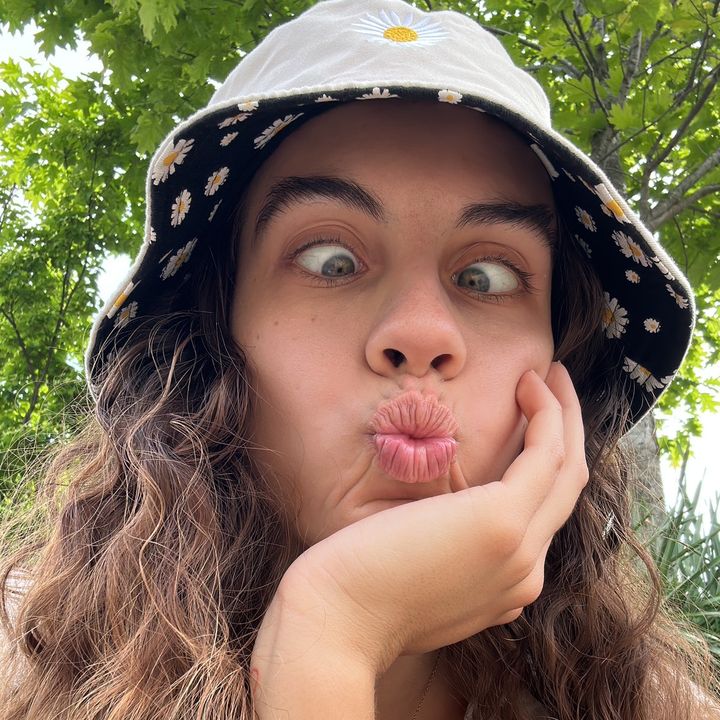 Profile Picture of Donna (@donnalatour) on Tiktok