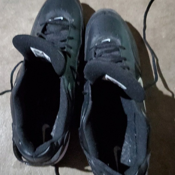 Profile Picture of Delaney Dilibero (@sellmeagoodtime) on Poshmark