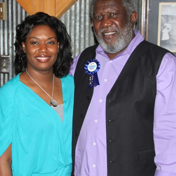 Profile Picture of Sonny Phillips (@scolephillips) on Poshmark