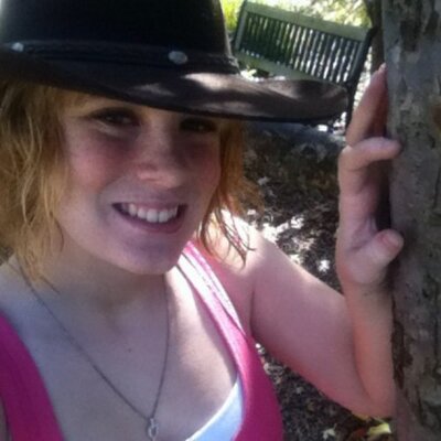 Profile Picture of Samantha Sapp (@sam07readhead) on Twitter