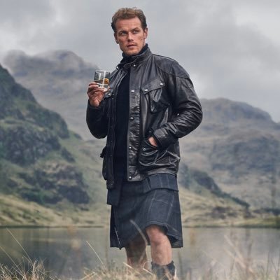 Profile Picture of Sam Heughan (@SamHeughan) on Twitter