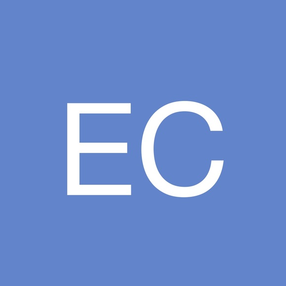 Profile Picture of Efrat Cohen (@efratcohen) on Poshmark