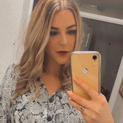 Profile Photo of Amy Holman (@AmyHolmannn) on Twitter