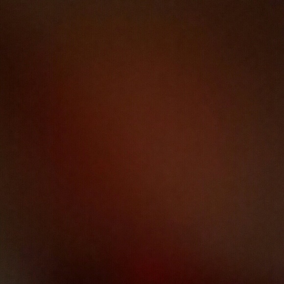 Profile Picture of Amber Travis (@atravisf04) on Poshmark