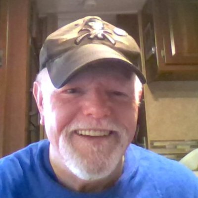 Profile Picture of Stephen Brownell (@THEYUMMYMAN) on Twitter