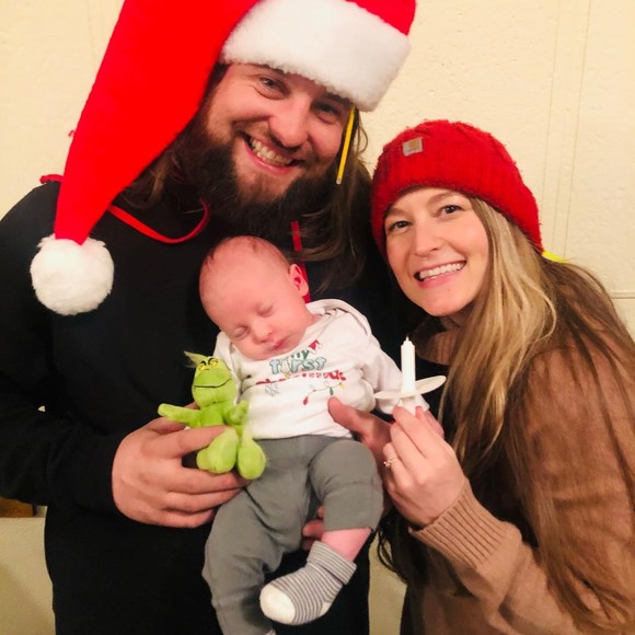 Profile Picture of Amy Schaumann (@loveyouwoman) on Poshmark