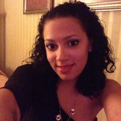 Profile Picture of Laura Creech (@Ladyscreecher) on Twitter