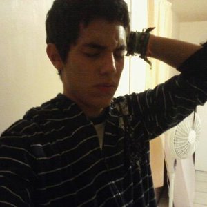 Profile Picture of Gibran Alvarez (@gibranmike15) on Myspace