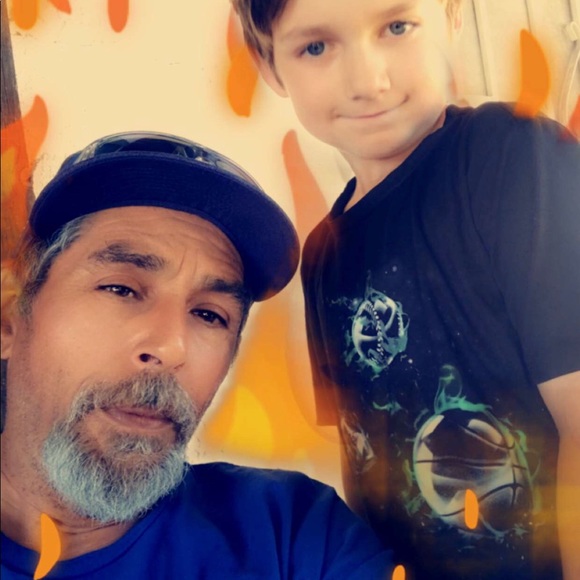 Profile Picture of Mike Smirl (@smirl1) on Poshmark