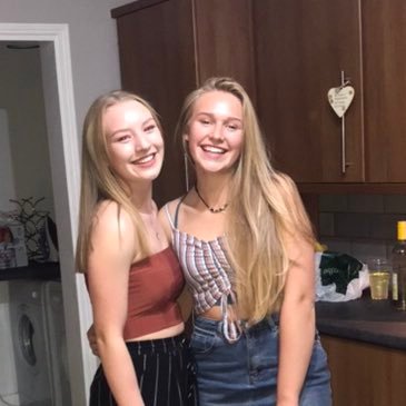 Chloe Bingham - Twitter Profile Picture of Chloe Bingham (@ChloeeBingham) on Twitter