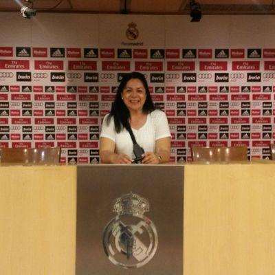 Profile Picture of Lorena Rivas (@lorenarivas410) on Twitter